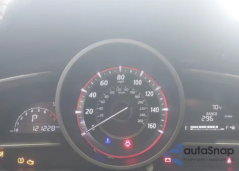 2016 Mazda Mazda3 I Sport из США, поврежденный, VIN JM1BM1U70G1293946